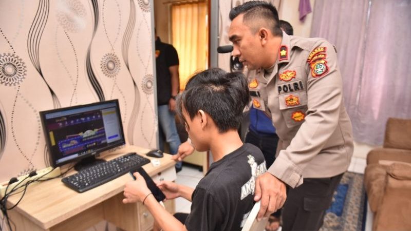 Fenomena Judi Online di Indonesia: Perkembangan, Tantangan, dan Dampaknya